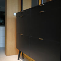 Wyprzedaż! Czarna szafka na buty BASIC podwójna OD RĘKI