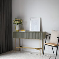 Wyprzedaż! Zielona konsola LINE na złotych nóżkach OD RĘKI