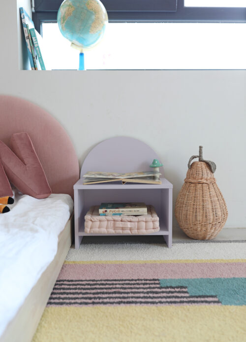 Okazja! Liliowa szafka nocna dziecięca półokrągła PILLE OD RĘKI!