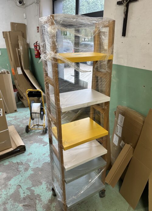 Okazja! Wysoki kolorowy regał drabinkowy RUBBER OD RĘKI