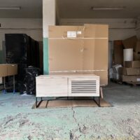 Okazja! Zgrabna szafka telewizyjna LOFTA w kolorze bukowym OD RĘKI