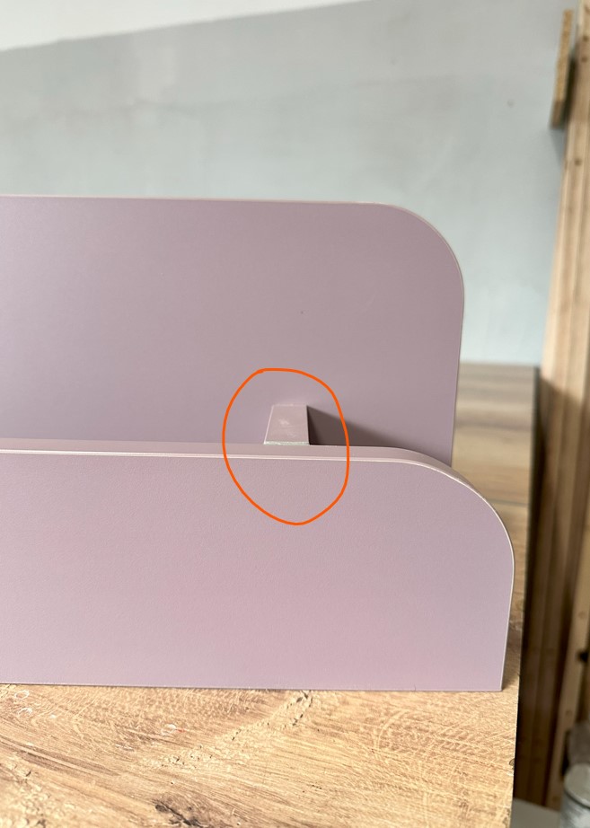 Okazja! Praktyczne fioletowe biurko z pionową nadstawką SZYBKI TERMIN