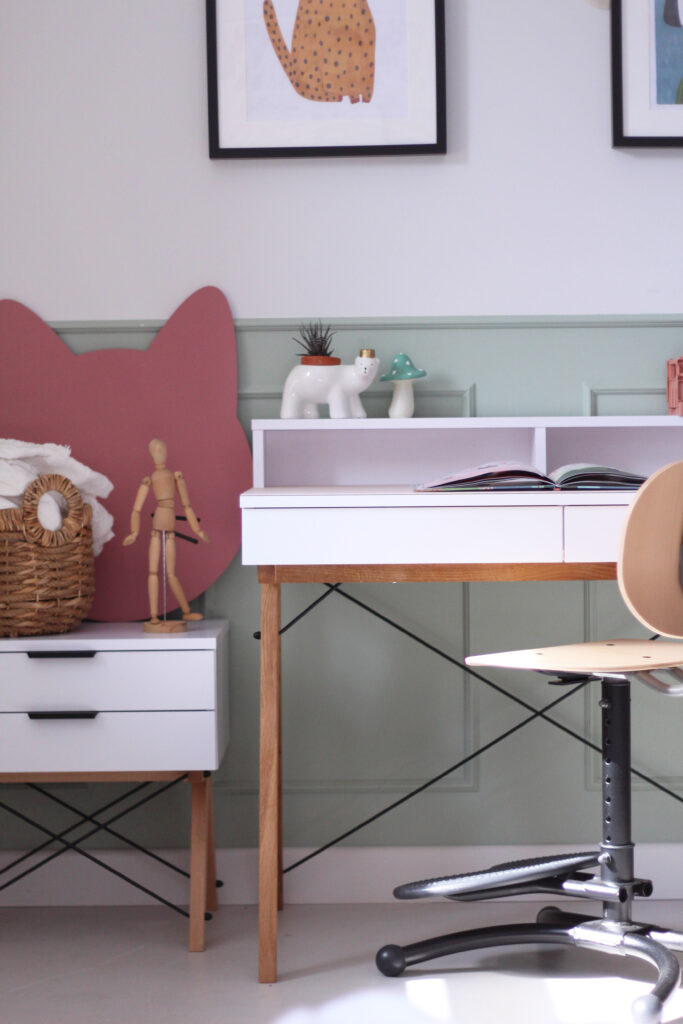 Białe biurko z nadstawką HORIZONTAL BASIC