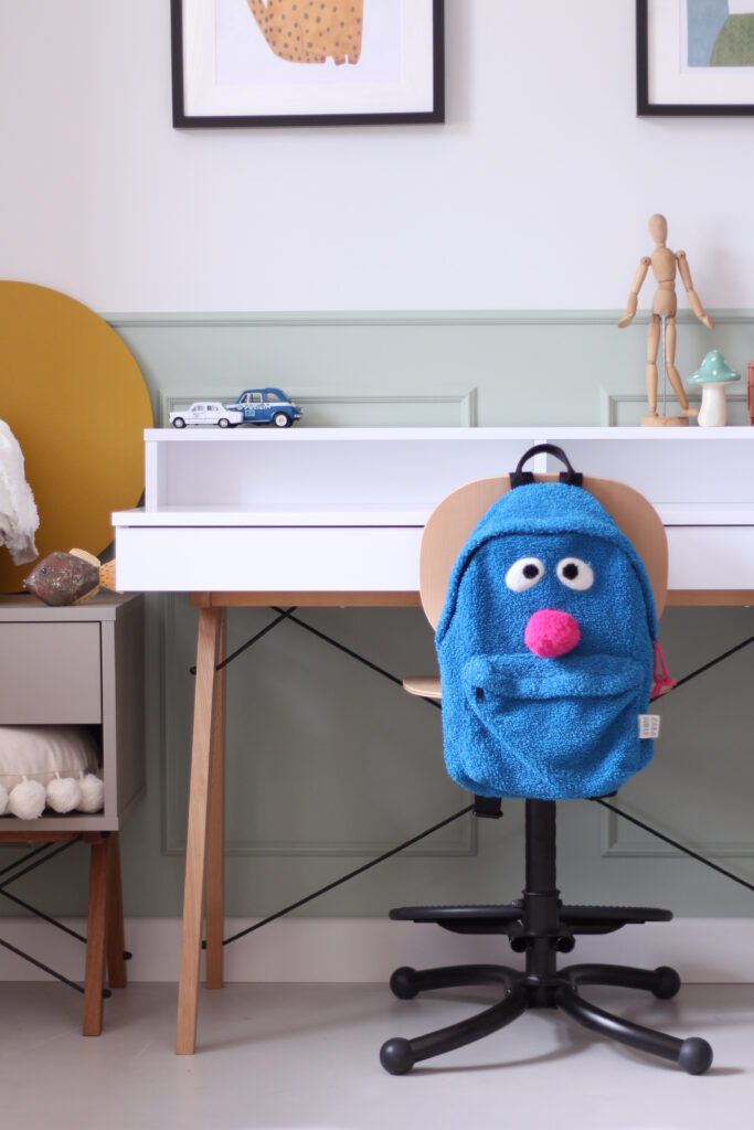 Białe biurko z nadstawką HORIZONTAL BASIC