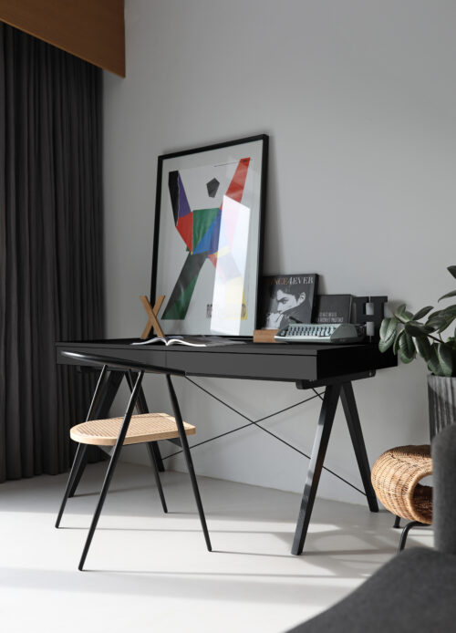 Czarne biurko BASIC XXL