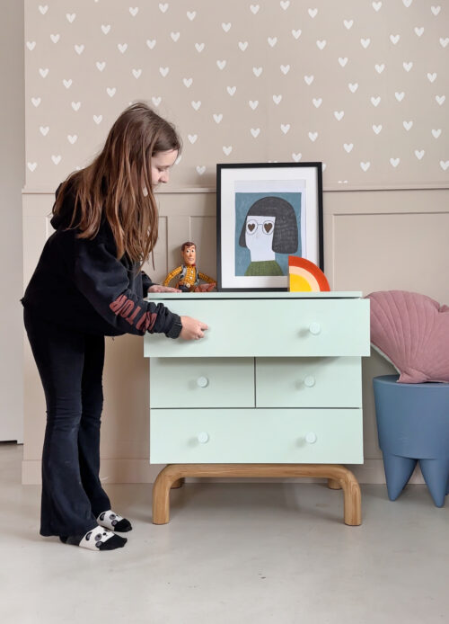 Mała komoda dla dzieci FLOW