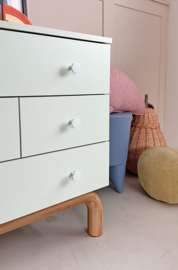 Mała komoda dla dzieci FLOW